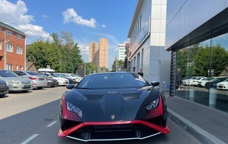 Lamborghini Huracán, 2023 год, 43 000 000 рублей, 7 фотография
