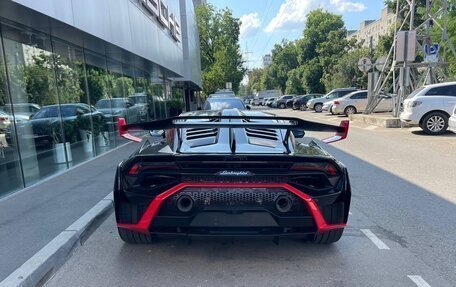 Lamborghini Huracán, 2023 год, 43 000 000 рублей, 4 фотография