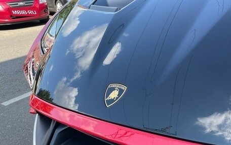 Lamborghini Huracán, 2023 год, 43 000 000 рублей, 11 фотография