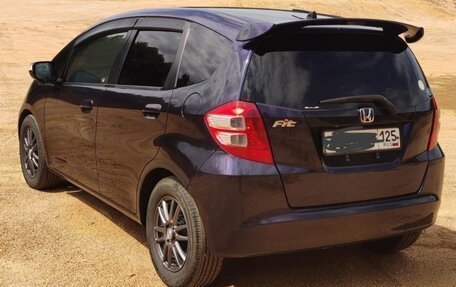 Honda Fit III, 2009 год, 550 000 рублей, 3 фотография