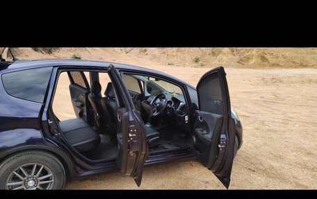 Honda Fit III, 2009 год, 550 000 рублей, 8 фотография
