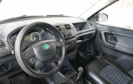 Skoda Fabia II, 2009 год, 379 000 рублей, 9 фотография