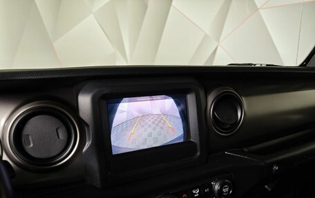 Jeep Wrangler, 2018 год, 3 099 000 рублей, 17 фотография