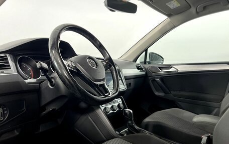 Volkswagen Tiguan II, 2017 год, 2 540 000 рублей, 10 фотография