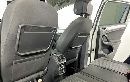 Volkswagen Tiguan II, 2017 год, 2 540 000 рублей, 11 фотография