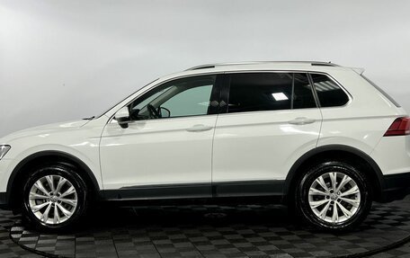 Volkswagen Tiguan II, 2017 год, 2 540 000 рублей, 9 фотография