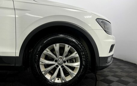 Volkswagen Tiguan II, 2017 год, 2 540 000 рублей, 21 фотография