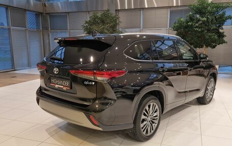 Toyota Highlander, 2026 год, 5 799 000 рублей, 3 фотография
