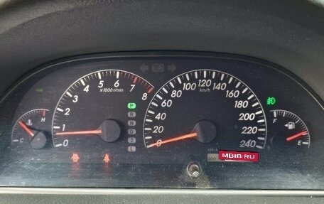 Toyota Camry V40, 2004 год, 950 000 рублей, 8 фотография