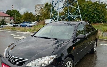 Toyota Camry V40, 2004 год, 950 000 рублей, 3 фотография