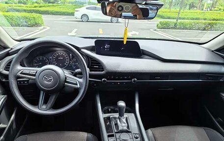 Mazda 3, 2022 год, 1 376 000 рублей, 14 фотография