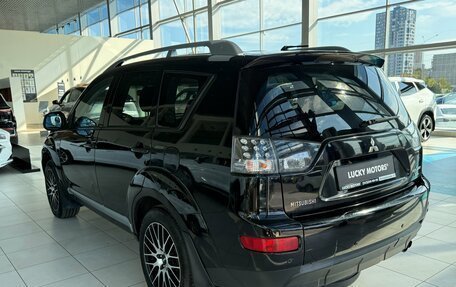 Mitsubishi Outlander III рестайлинг 3, 2008 год, 1 195 000 рублей, 4 фотография