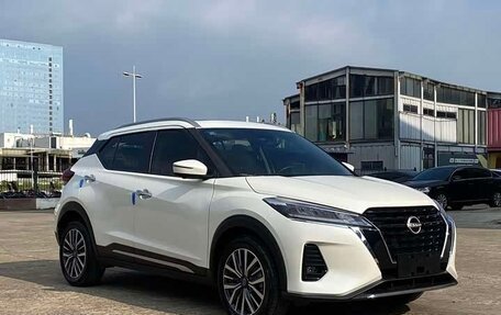 Nissan Kicks I, 2023 год, 1 190 000 рублей, 2 фотография