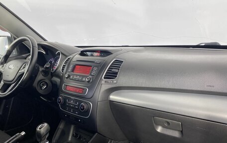 KIA Sorento II рестайлинг, 2013 год, 1 583 000 рублей, 20 фотография