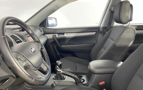 KIA Sorento II рестайлинг, 2013 год, 1 583 000 рублей, 22 фотография