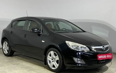 Opel Astra J, 2011 год, 515 000 рублей, 4 фотография