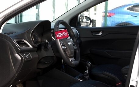 Hyundai Solaris II рестайлинг, 2019 год, 1 315 000 рублей, 13 фотография