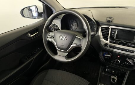 Hyundai Solaris II рестайлинг, 2021 год, 1 400 000 рублей, 14 фотография