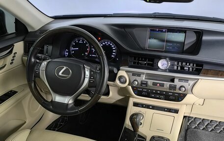 Lexus ES VII, 2014 год, 2 090 000 рублей, 15 фотография