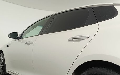 KIA Optima IV, 2017 год, 1 650 000 рублей, 20 фотография