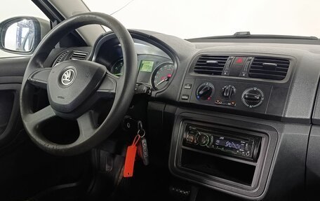 Skoda Fabia II, 2013 год, 740 000 рублей, 11 фотография