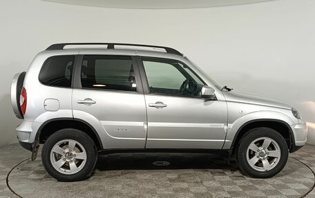 Chevrolet Niva I рестайлинг, 2018 год, 870 000 рублей, 8 фотография