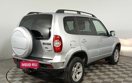 Chevrolet Niva I рестайлинг, 2018 год, 870 000 рублей, 7 фотография