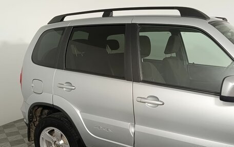 Chevrolet Niva I рестайлинг, 2018 год, 870 000 рублей, 23 фотография