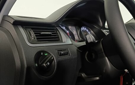 Skoda Rapid I, 2018 год, 1 190 000 рублей, 9 фотография