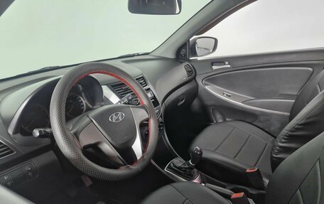 Hyundai Solaris II рестайлинг, 2015 год, 899 000 рублей, 14 фотография
