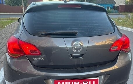 Opel Astra J, 2011 год, 650 000 рублей, 10 фотография