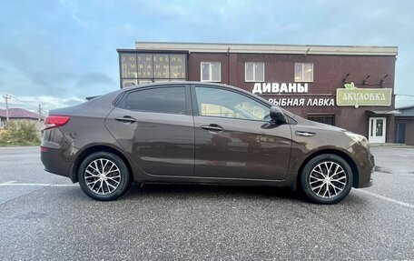 KIA Rio III рестайлинг, 2015 год, 690 000 рублей, 5 фотография