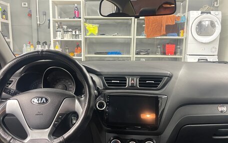 KIA Rio III рестайлинг, 2015 год, 690 000 рублей, 15 фотография