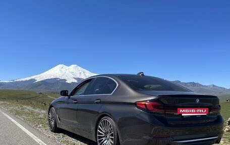 BMW 5 серия, 2017 год, 3 050 000 рублей, 19 фотография