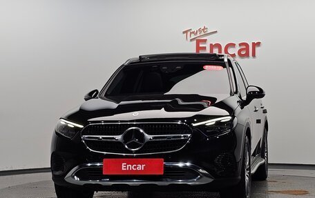 Mercedes-Benz GLC, 2023 год, 6 190 000 рублей, 2 фотография