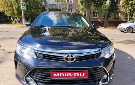Toyota Camry, 2016 год, 3 800 000 рублей, 1 фотография