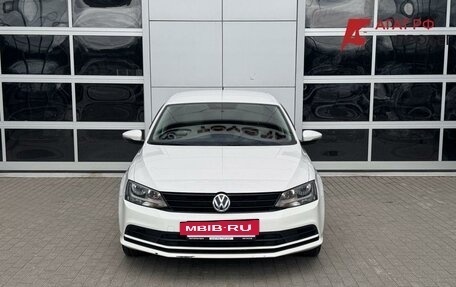 Volkswagen Jetta VI, 2015 год, 1 110 000 рублей, 2 фотография