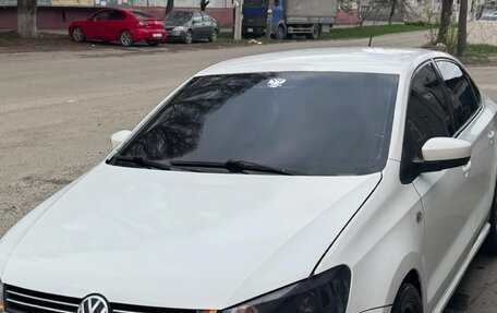 Volkswagen Polo VI (EU Market), 2012 год, 415 000 рублей, 1 фотография