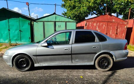 Opel Vectra B рестайлинг, 1997 год, 100 000 рублей, 3 фотография