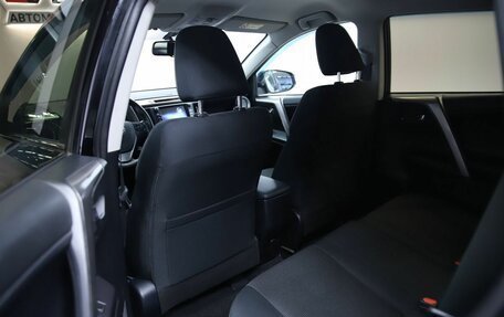 Toyota RAV4, 2019 год, 2 460 000 рублей, 11 фотография