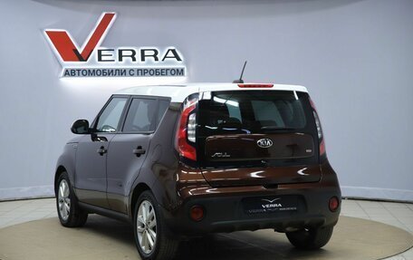 KIA Soul II рестайлинг, 2017 год, 1 290 000 рублей, 7 фотография