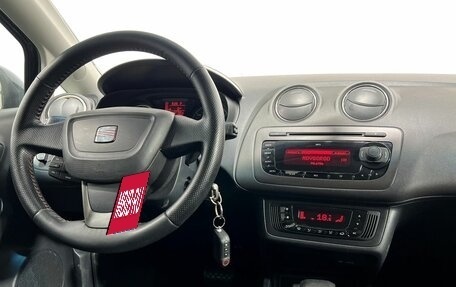 SEAT Ibiza IV рестайлинг 2, 2012 год, 715 000 рублей, 15 фотография