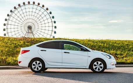Hyundai Solaris II рестайлинг, 2014 год, 900 000 рублей, 8 фотография
