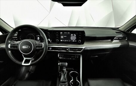KIA K5, 2021 год, 1 765 000 рублей, 13 фотография