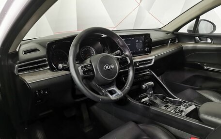 KIA K5, 2021 год, 1 765 000 рублей, 17 фотография