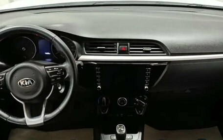 KIA Rio IV, 2019 год, 1 495 000 рублей, 10 фотография