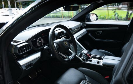 Lamborghini Urus I, 2019 год, 19 000 000 рублей, 5 фотография