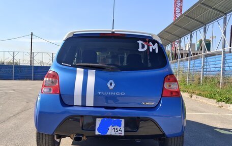 Renault Twingo II рестайлинг, 2011 год, 1 390 000 рублей, 4 фотография