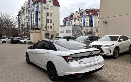 Hyundai Elantra, 2022 год, 1 480 000 рублей, 4 фотография
