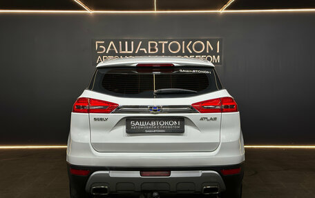 Geely Atlas I, 2018 год, 1 395 000 рублей, 5 фотография